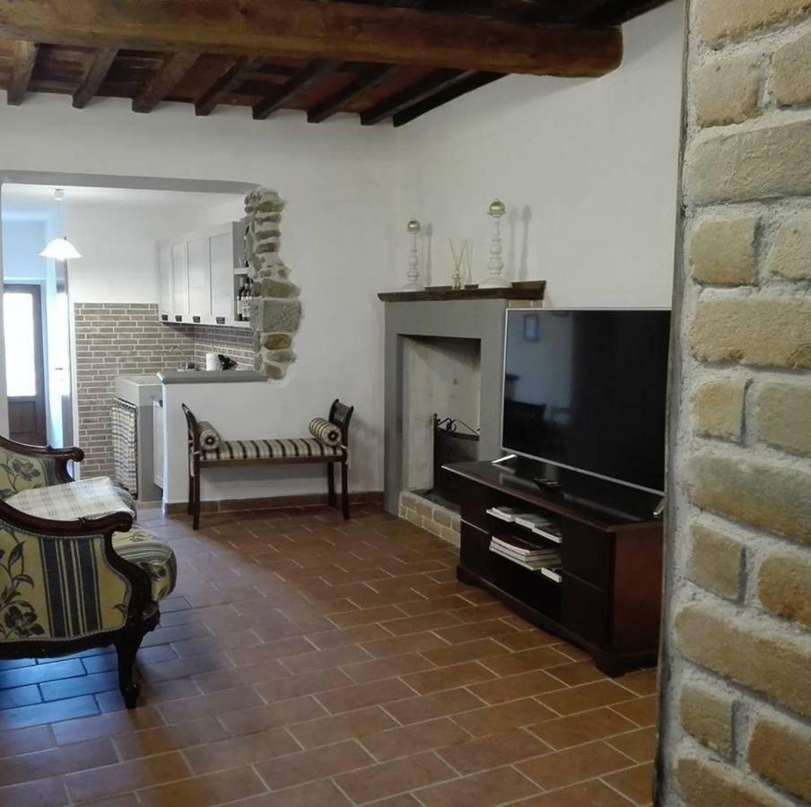 La Torretta Βίλα Laterina Εξωτερικό φωτογραφία